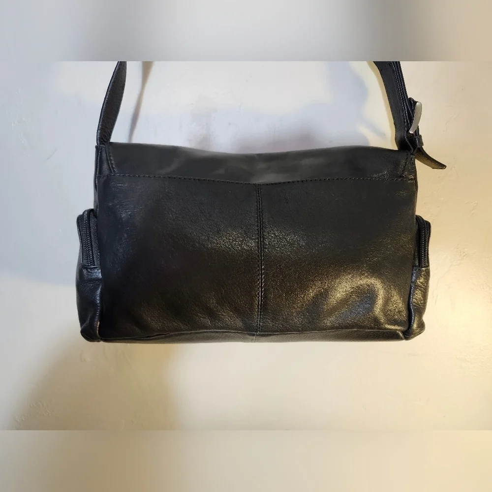 Stone Mountain Black Leather Shoulder Bag